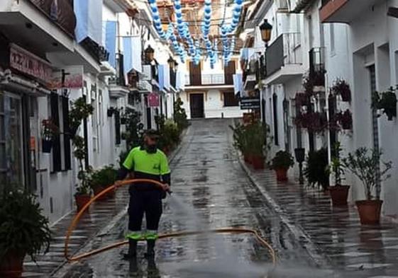 Los Servicios De Limpieza Recogen M S De Toneladas De Basura En La